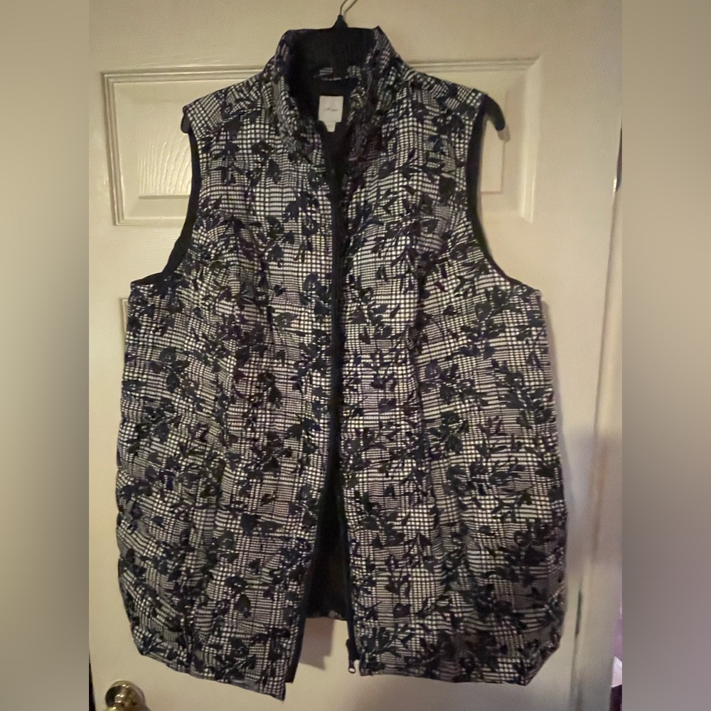 J Jill puffer vest size xl